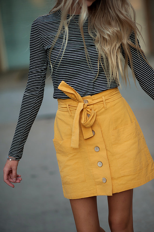 Coconut button Solid Woven Skirt With Belt in Mustard