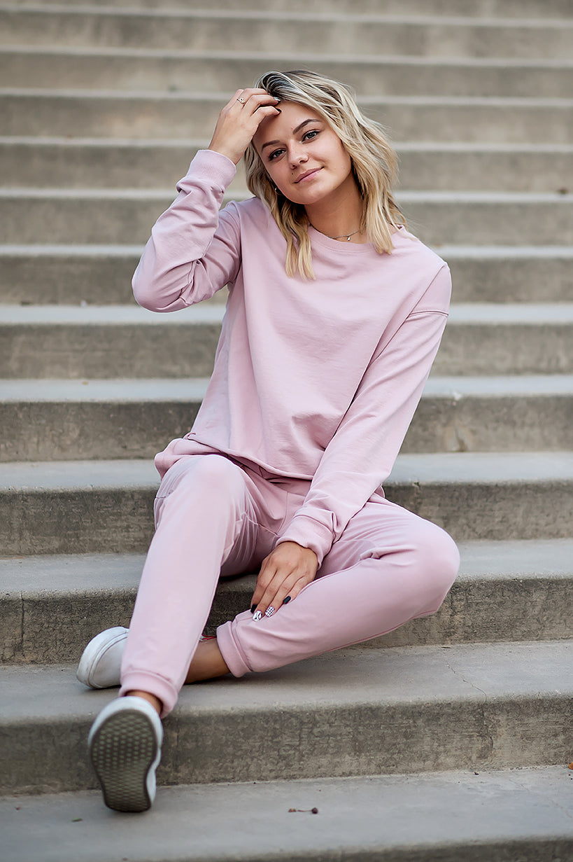 DT 24/7 Two-piece sweatsuit set in Blush Pink